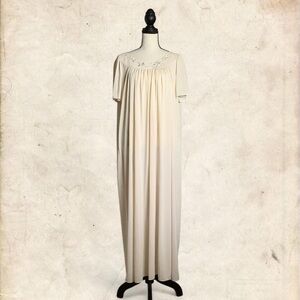 Miss Elaine Cream Maxi Nightgown